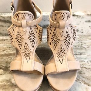 Size 9.5 Gianni Bini neutral wedges . Studded